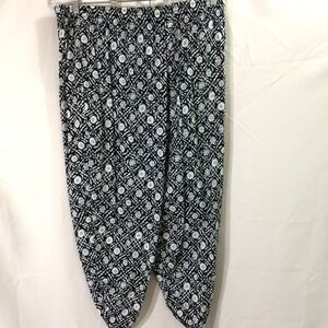 Vintage 90s Venezia Harem Pants 26 Paper Tag Black White Rayon Boho Elastic Wst